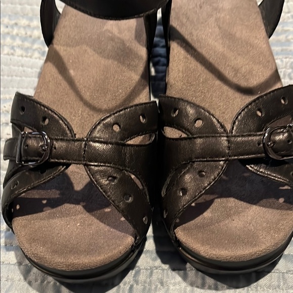 Dansko Black Sandals with Ankle Strap and Cushioned Footbed - Picture 4 of 7